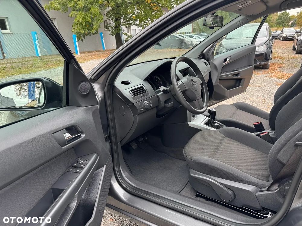 Opel Astra - 18