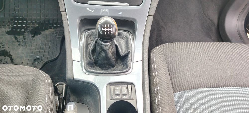 Ford Mondeo 2.0 TDCi Business Edition - 17