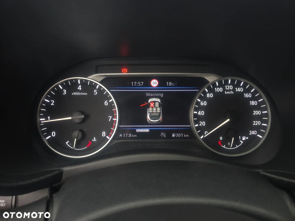 Nissan Juke 1.0 DIG-T Tekna - 33