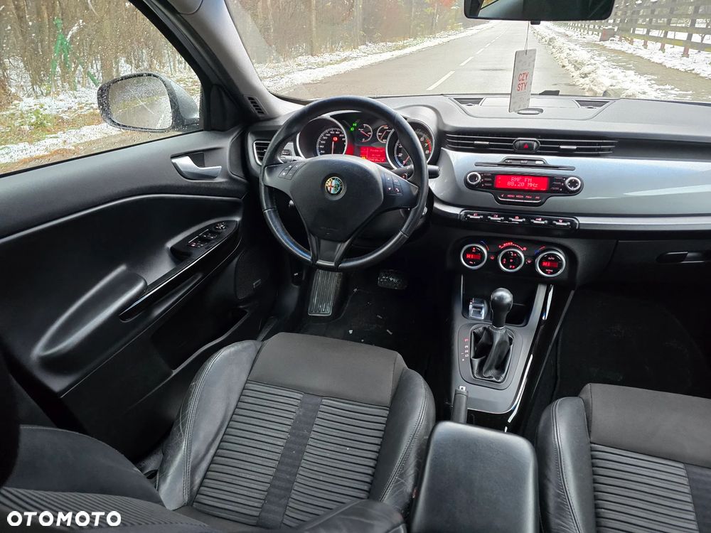 Alfa Romeo Giulietta 1.4 TB 16V Multiair TCT Turismo - 6