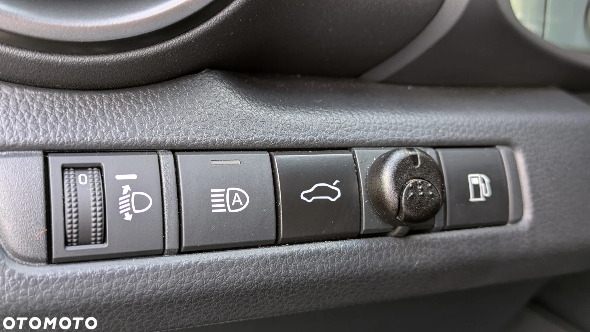 Toyota C-HR 1.8 Hybrid Style - 13