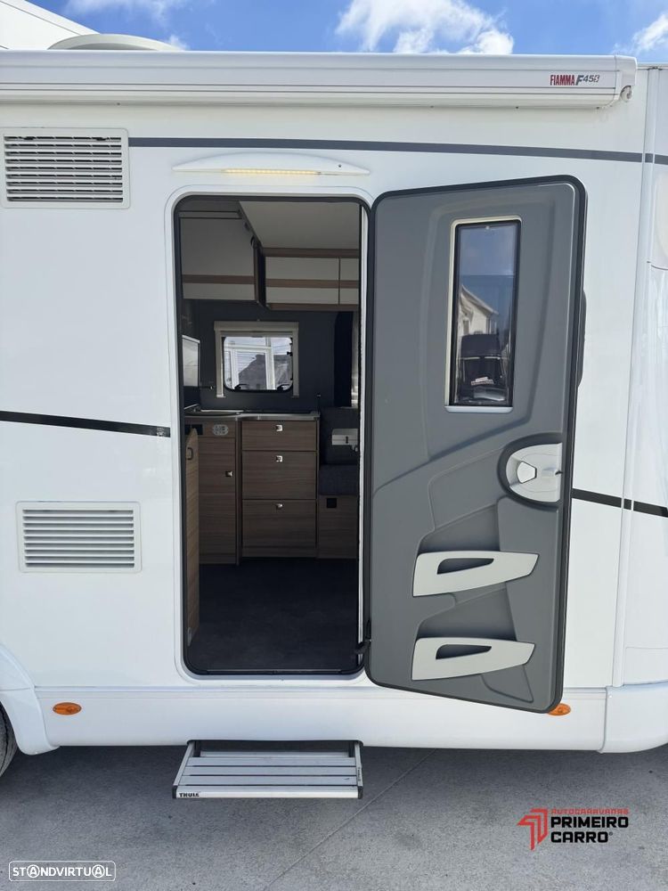 Dethleffs T 7052 DMB Just c.central e basculante - 32
