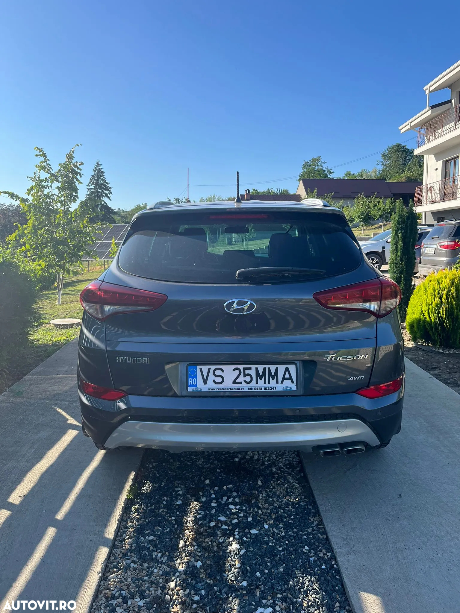 Hyundai Tucson 2.0 CRDI 4WD 6MT Style - 3