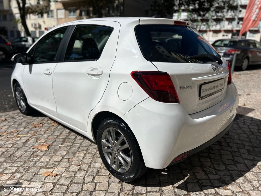 Toyota Yaris 1.0 VVT-i Comfort +PS Style +P.Techno - 9