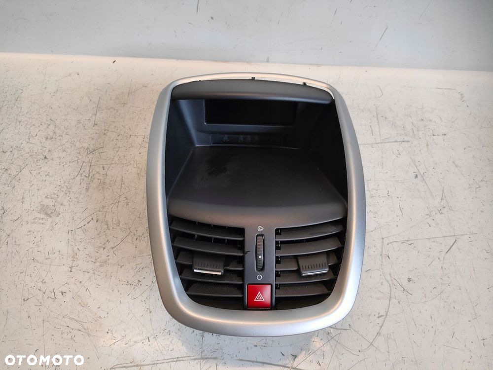 PEUGEOT 207 06- 1.6 HDI KRATKA NAWIEWU ŚRODKOWA WYSWIETLACZ 9664483980 - 2