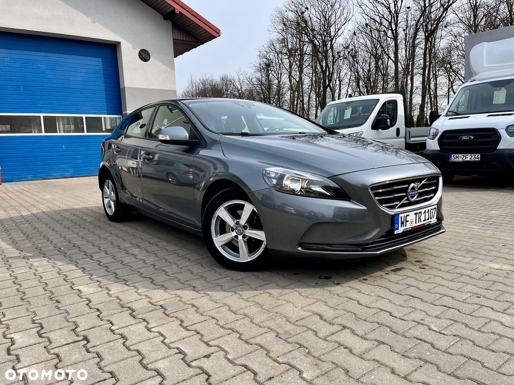 Volvo V40 - 8