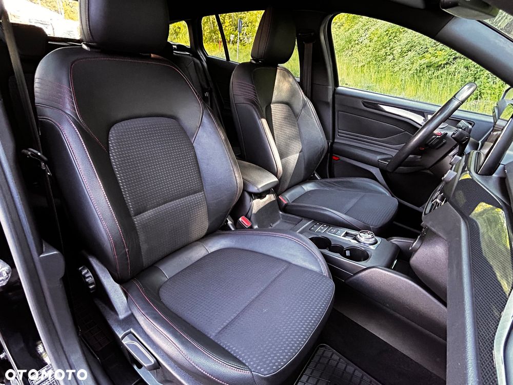 Ford Focus 2.0 EcoBlue ST-Line X - 28