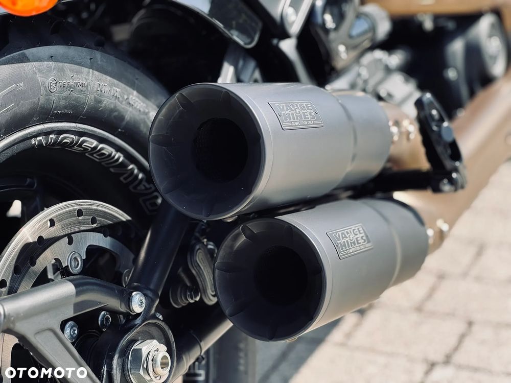 Harley-Davidson Softail Fat Bob - 13