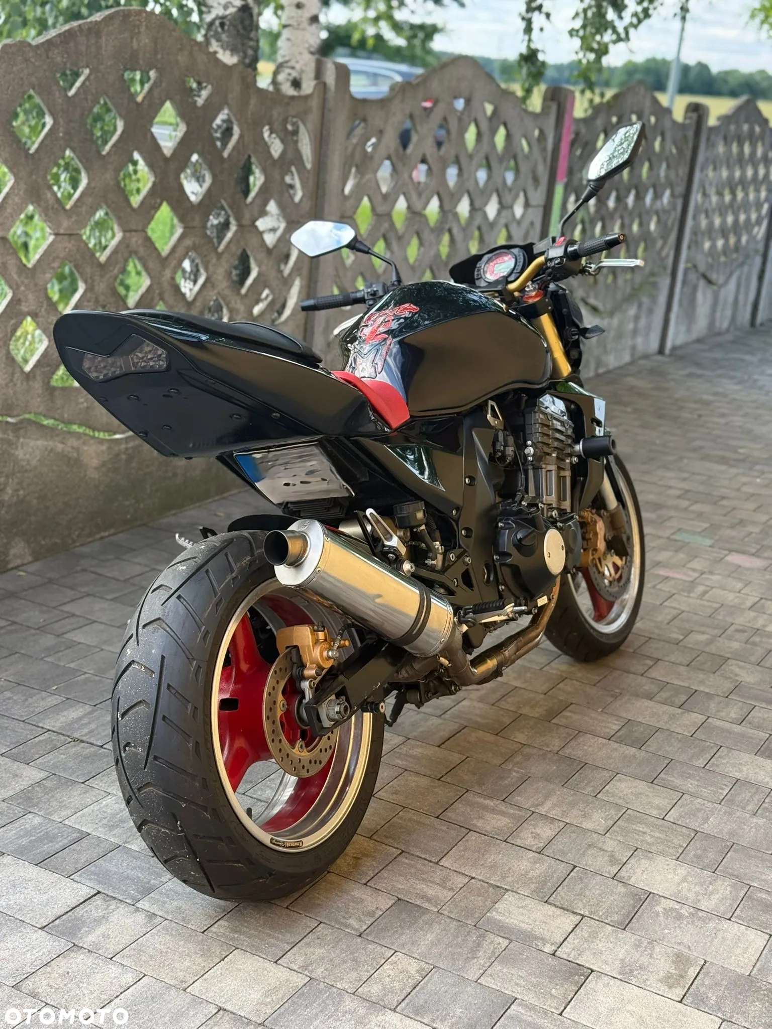Kawasaki Z - 4