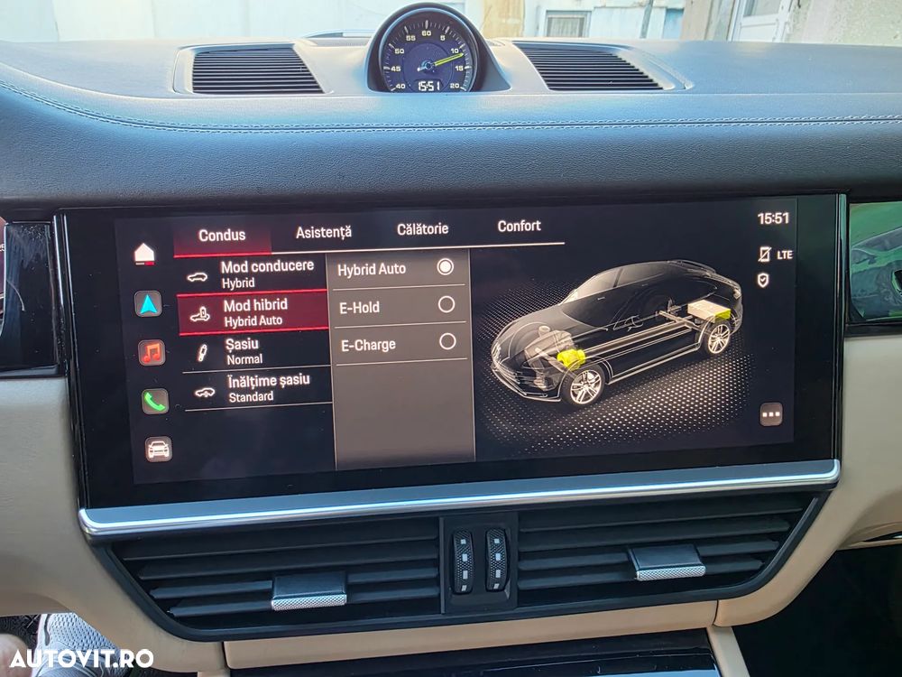 Porsche Cayenne - 24