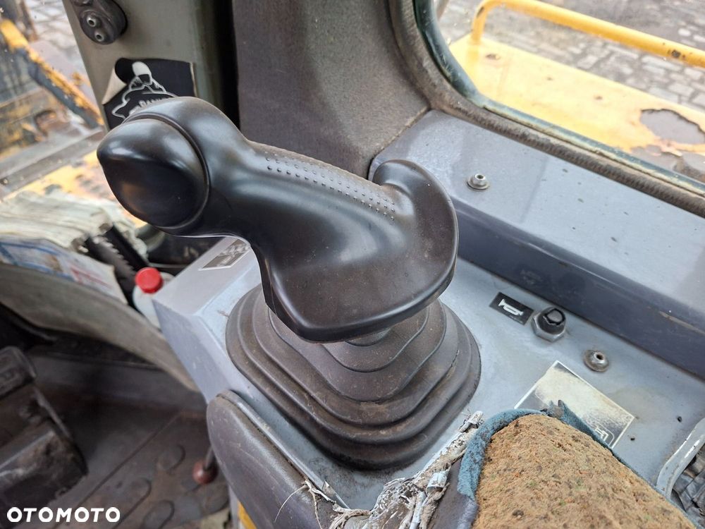 Komatsu D275 Ax - 13