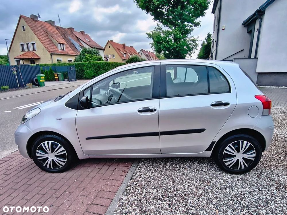 Toyota Yaris 1.33 VVT-i Life - 4