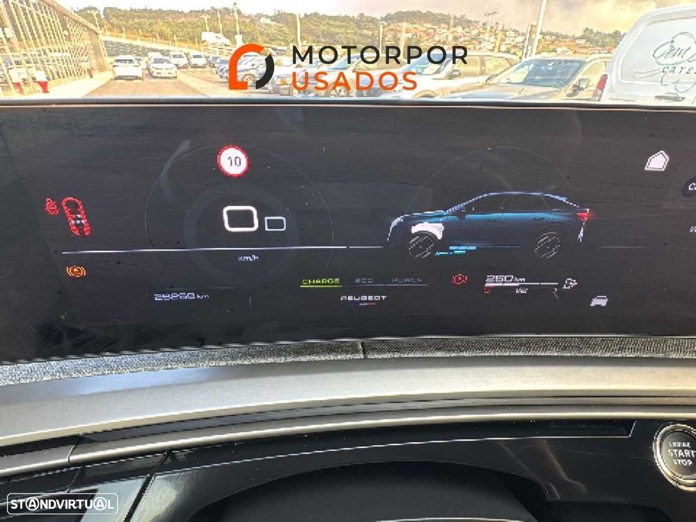 Peugeot 3008 1.2 Hybrid Allure e-DCS6 - 14