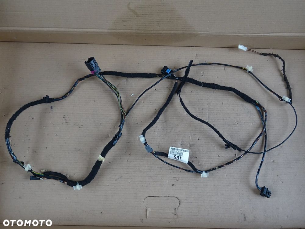 WIĄZKA PRZEWODY KABLE INSTALACJA KLAPY TYŁ TYLNEJ OPEL ZAFIRA B - 1