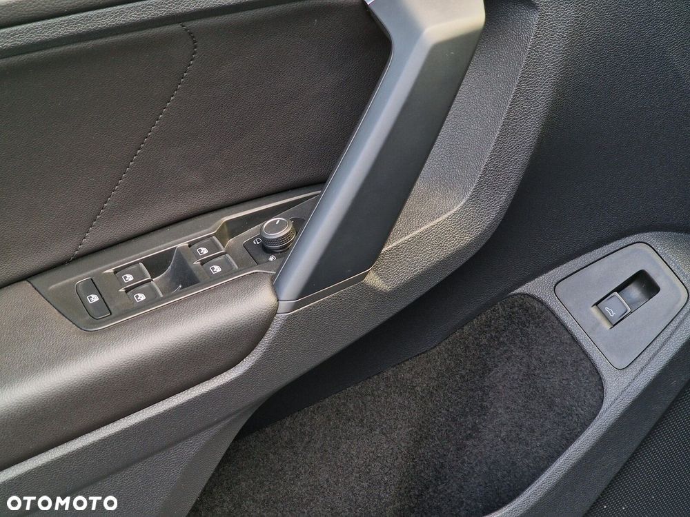 Volkswagen Tiguan 2.0 TDI SCR 4Mot Elegance DSG - 22