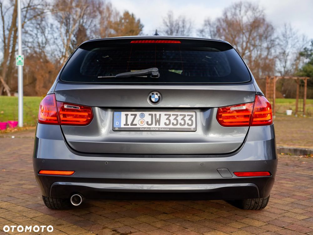 BMW Seria 3 318d Blue Performance - 14