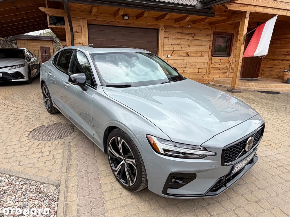 Audi A4 Limousine - 4