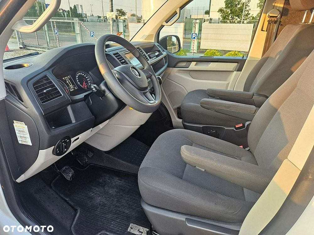 Volkswagen Transporter - 5