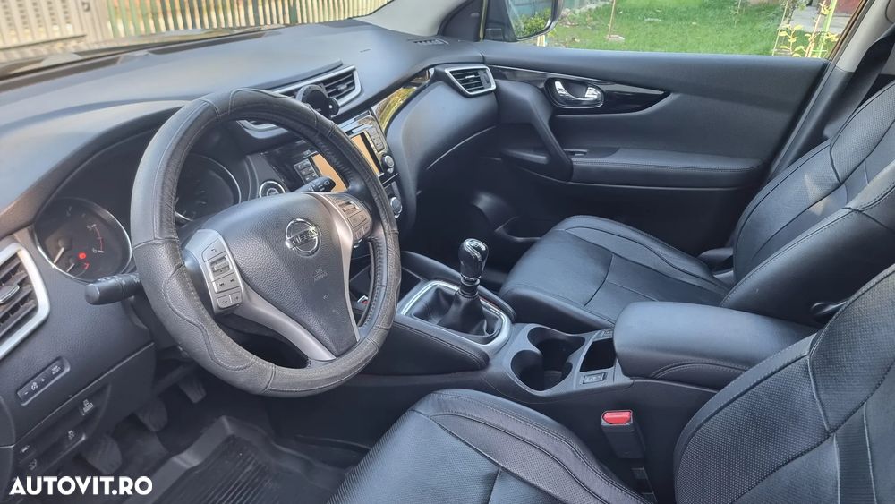 Nissan Qashqai 1.6 DCI ALL-MODE 4x4i TEKNA+ - 17