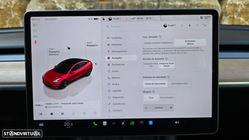 Tesla Model 3 - 23