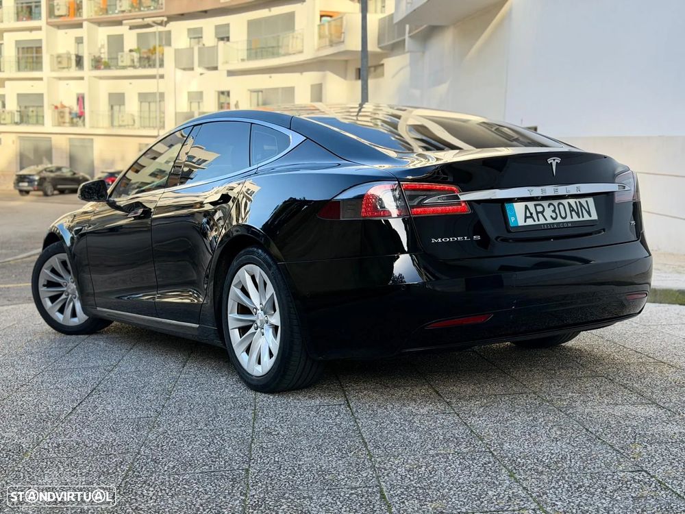 Tesla Model S 75 - 3