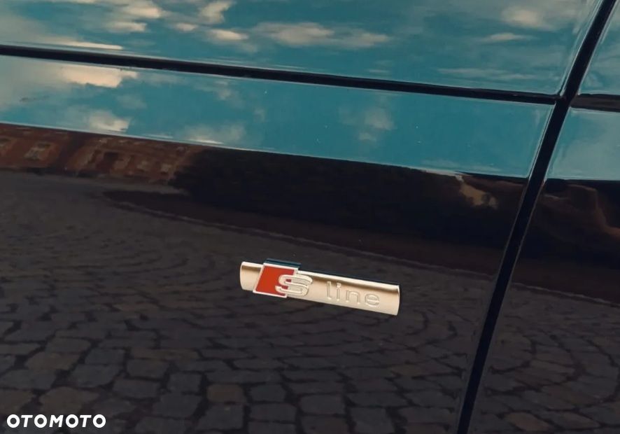Audi A4 Limousine - 10