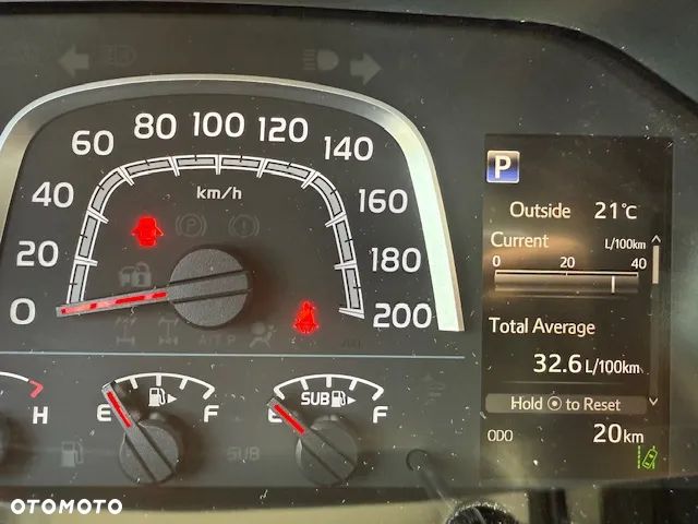 Toyota Land Cruiser - 15