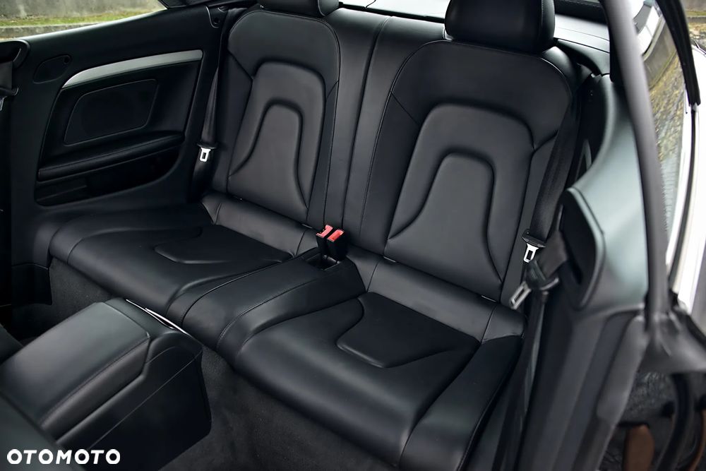 Audi A5 Cabrio - 39