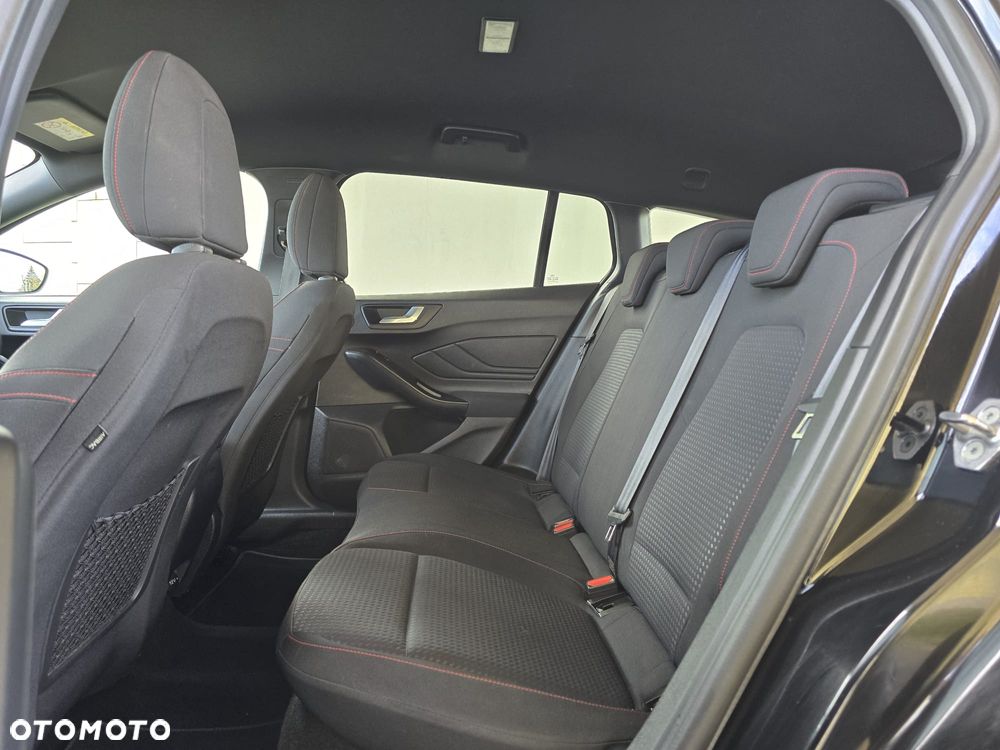 Ford Focus 1.5 EcoBlue SCR ST-Line - 25
