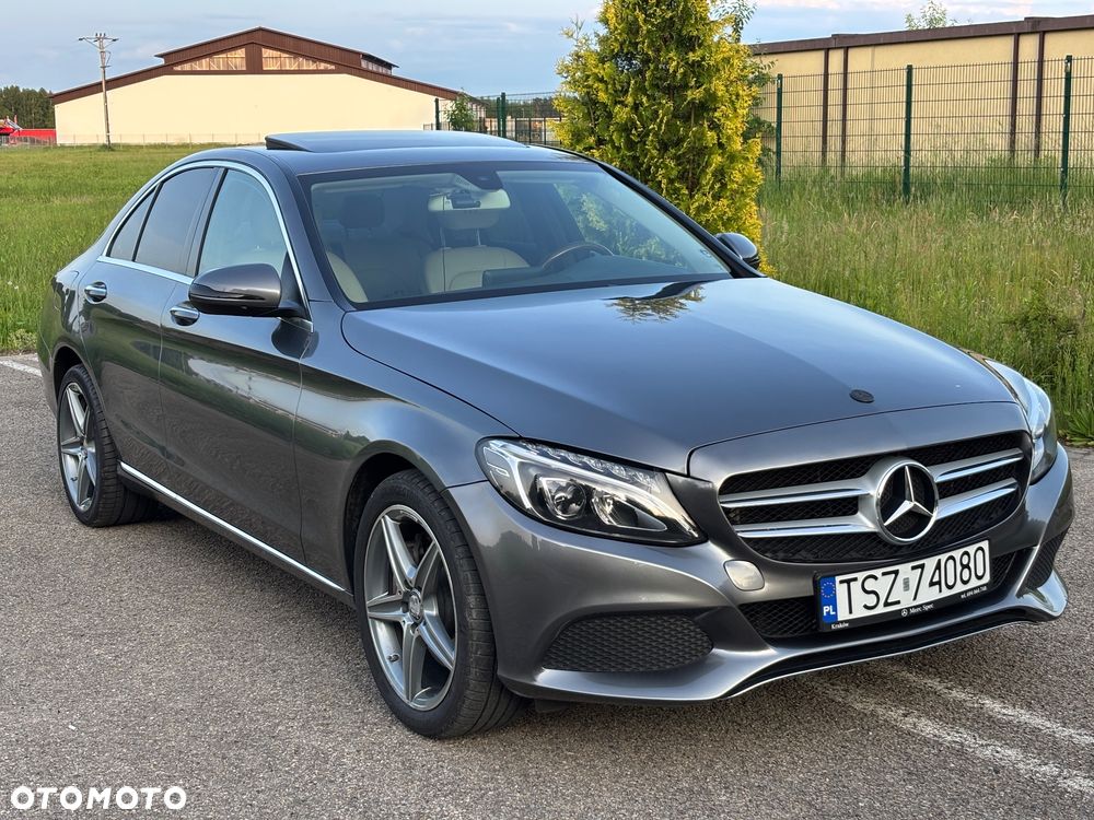 Mercedes-Benz Klasa C 300 9G-TRONIC - 6