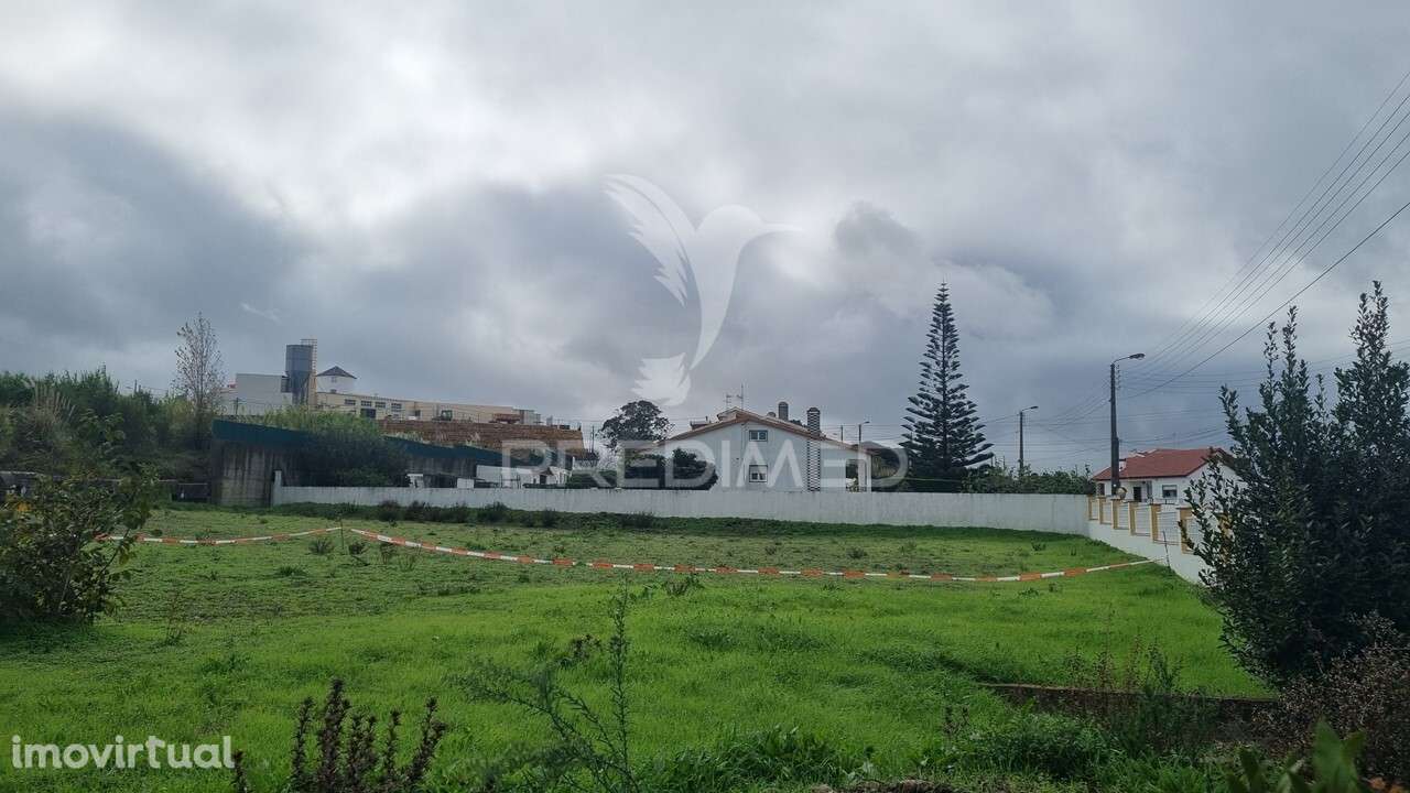 Terreno construção moradia em Armés - Grande imagem: 3/4