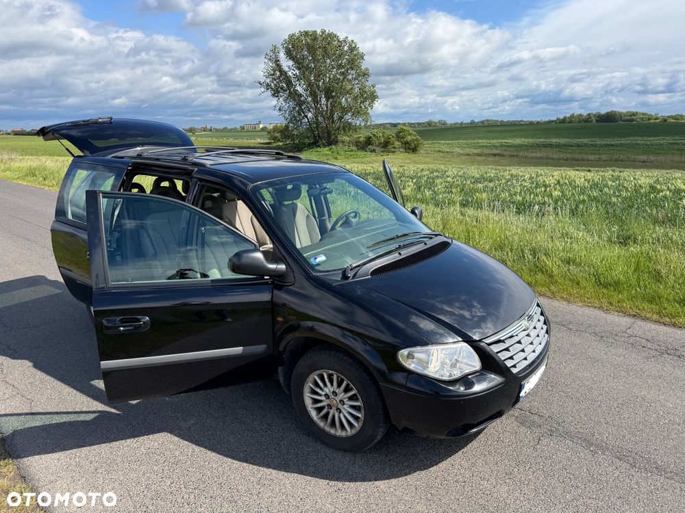 Chrysler Voyager 2.5 SE CRD - 3