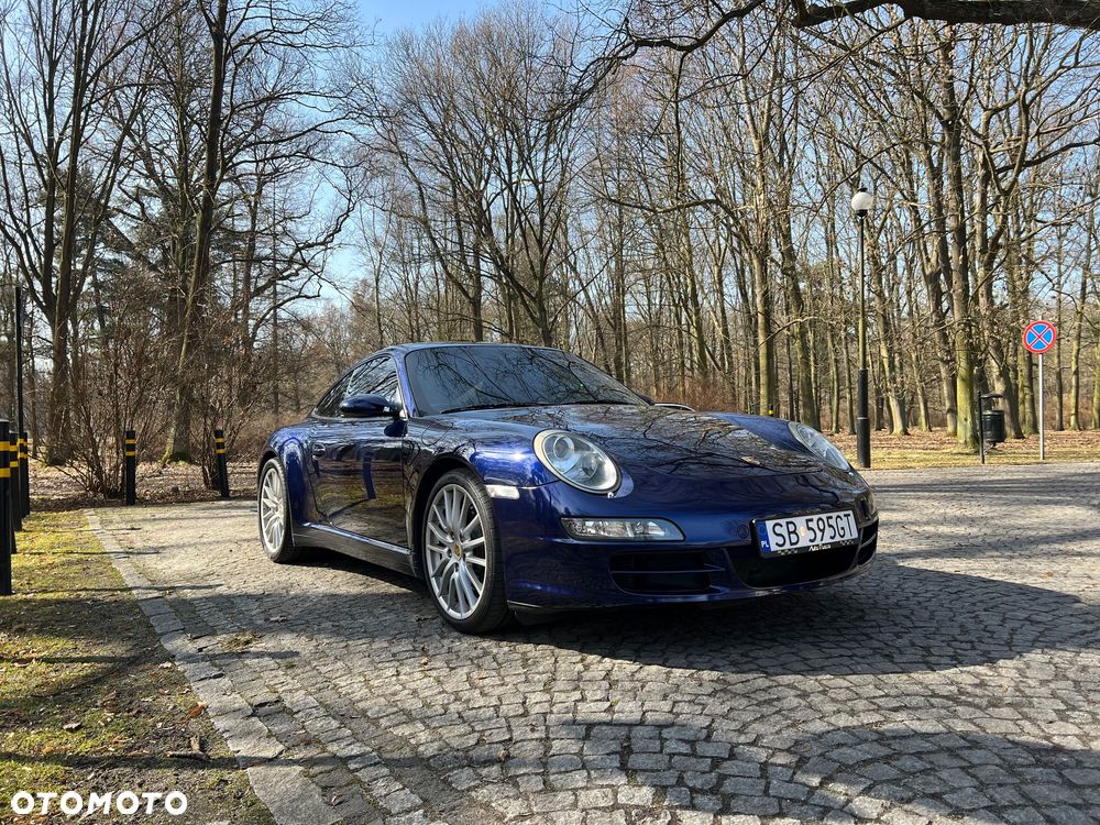 Porsche 911 Carrera 4 S - 1