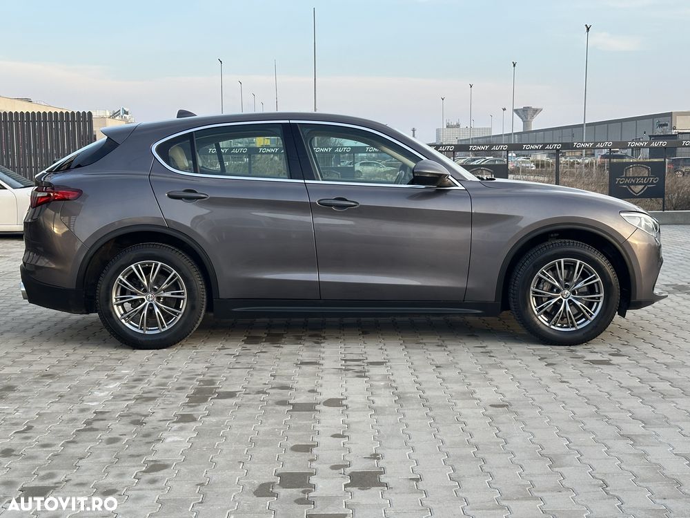 Alfa Romeo Stelvio 2.2 16V AT8 Q4 Super - 7
