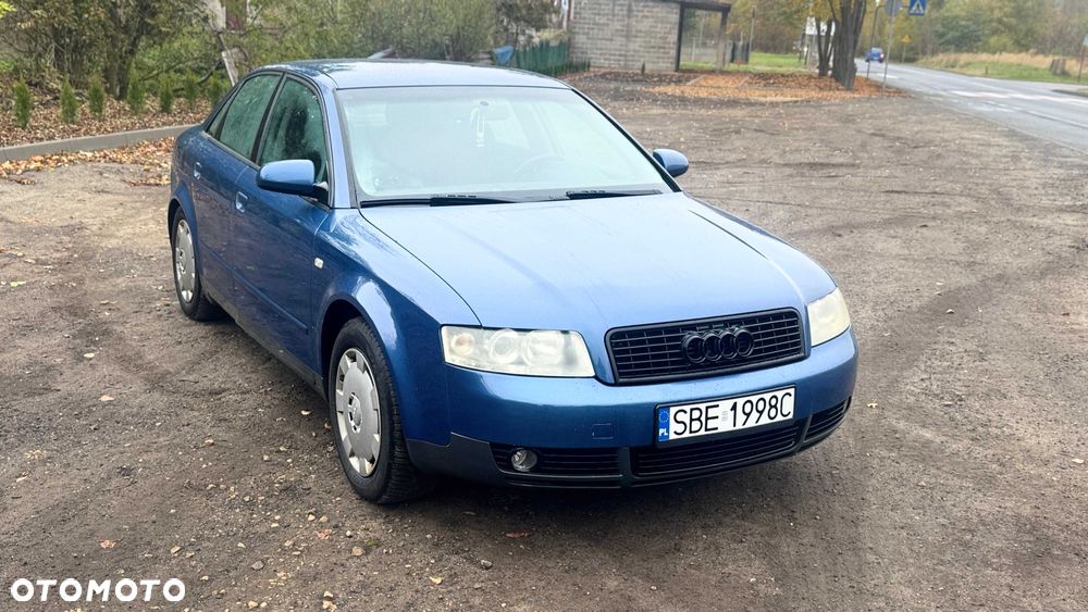 Audi A4 Limousine