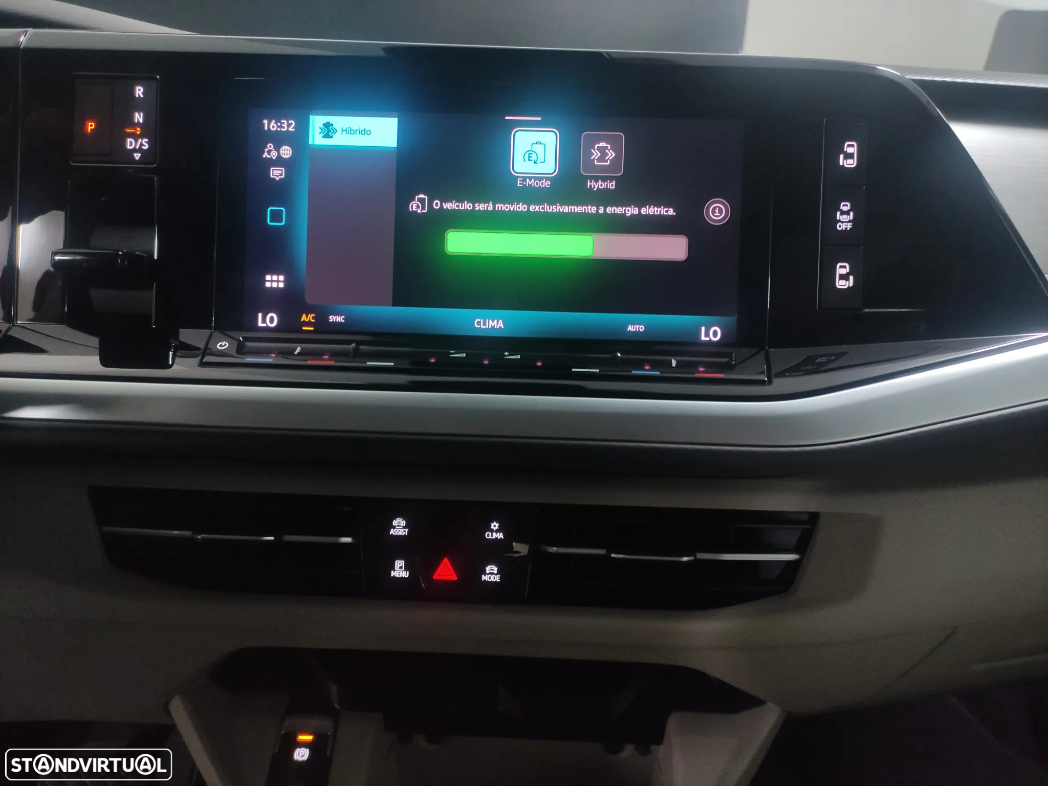 VW Multivan 1.5 TSI e-Hybrid Style DSG - 20