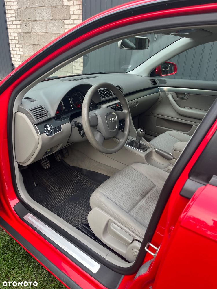 Audi A4 Avant - 8