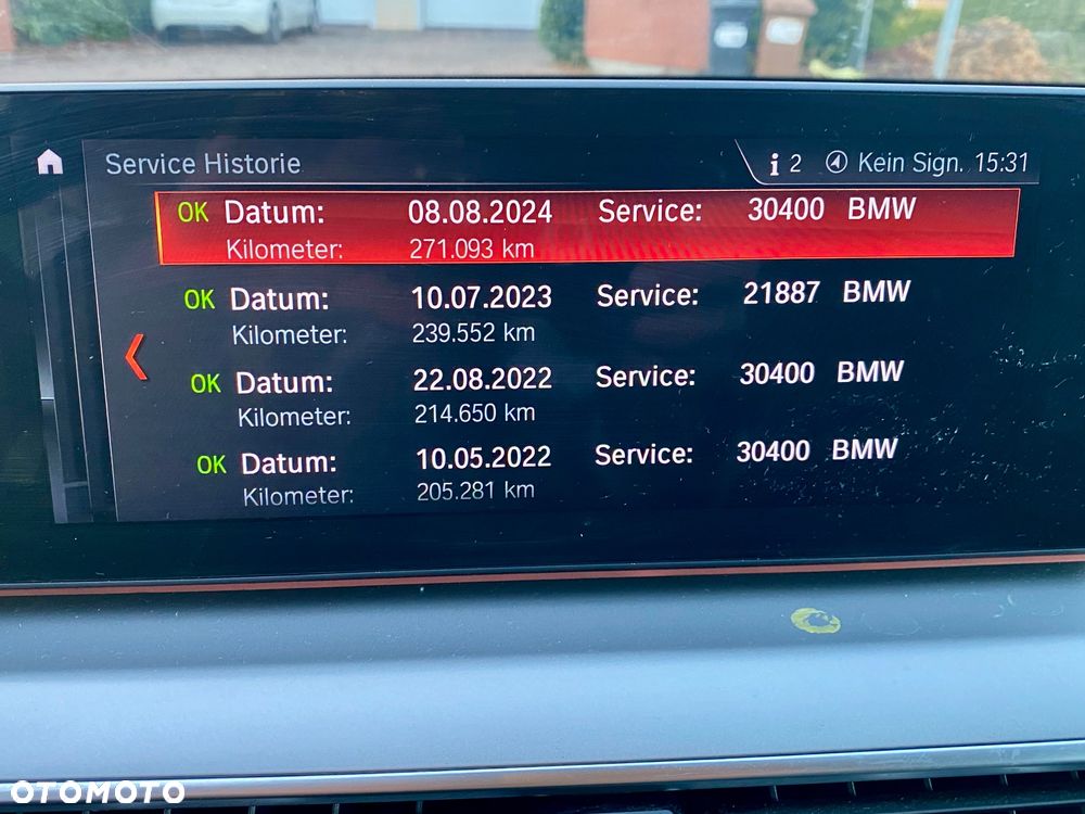 BMW Seria 5 525d - 36