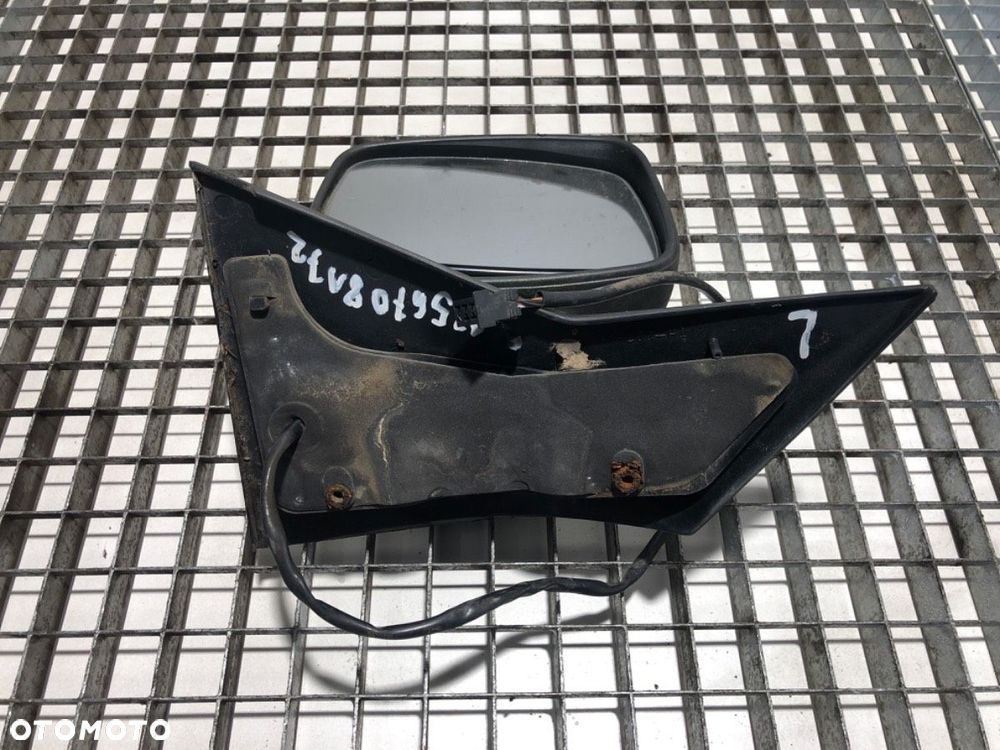 LUSTERKO LEWY  MERCEDES-BENZ VITO Autobus (W638) 1996 - 2003 110 CDI 2.2 (638.194) 75 kW [102 KM] - 3