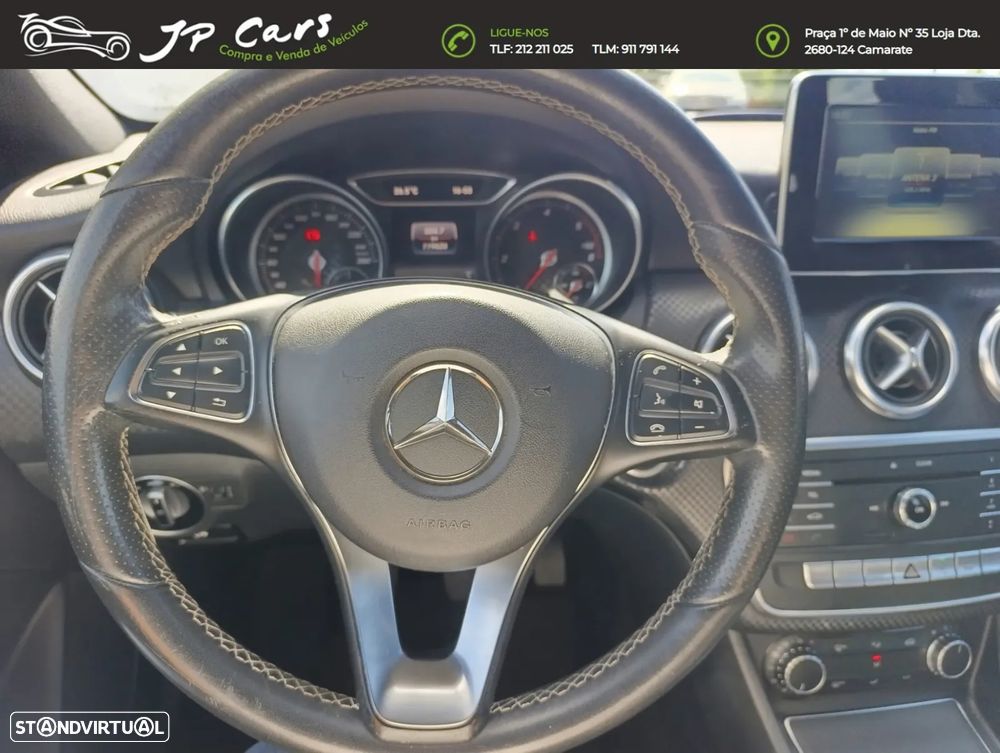 Mercedes-Benz A 180 d AMG Line - 15