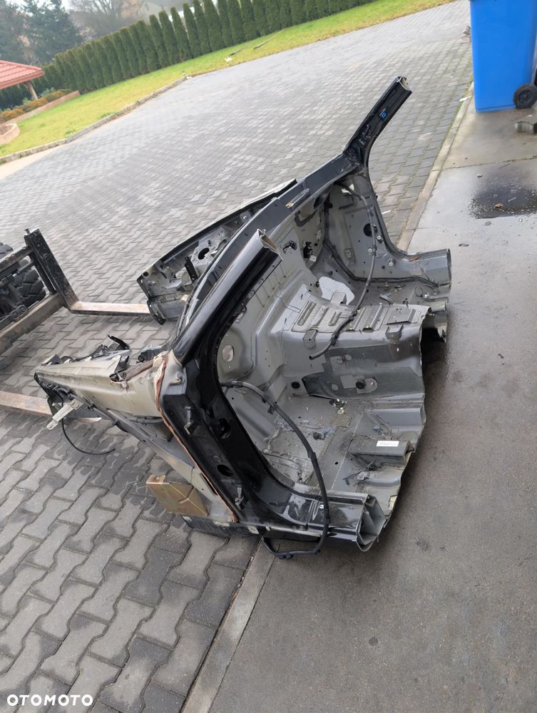 Ćwiartka, podłużnicą przód Maserati quattroporte 2004/2013r - 1