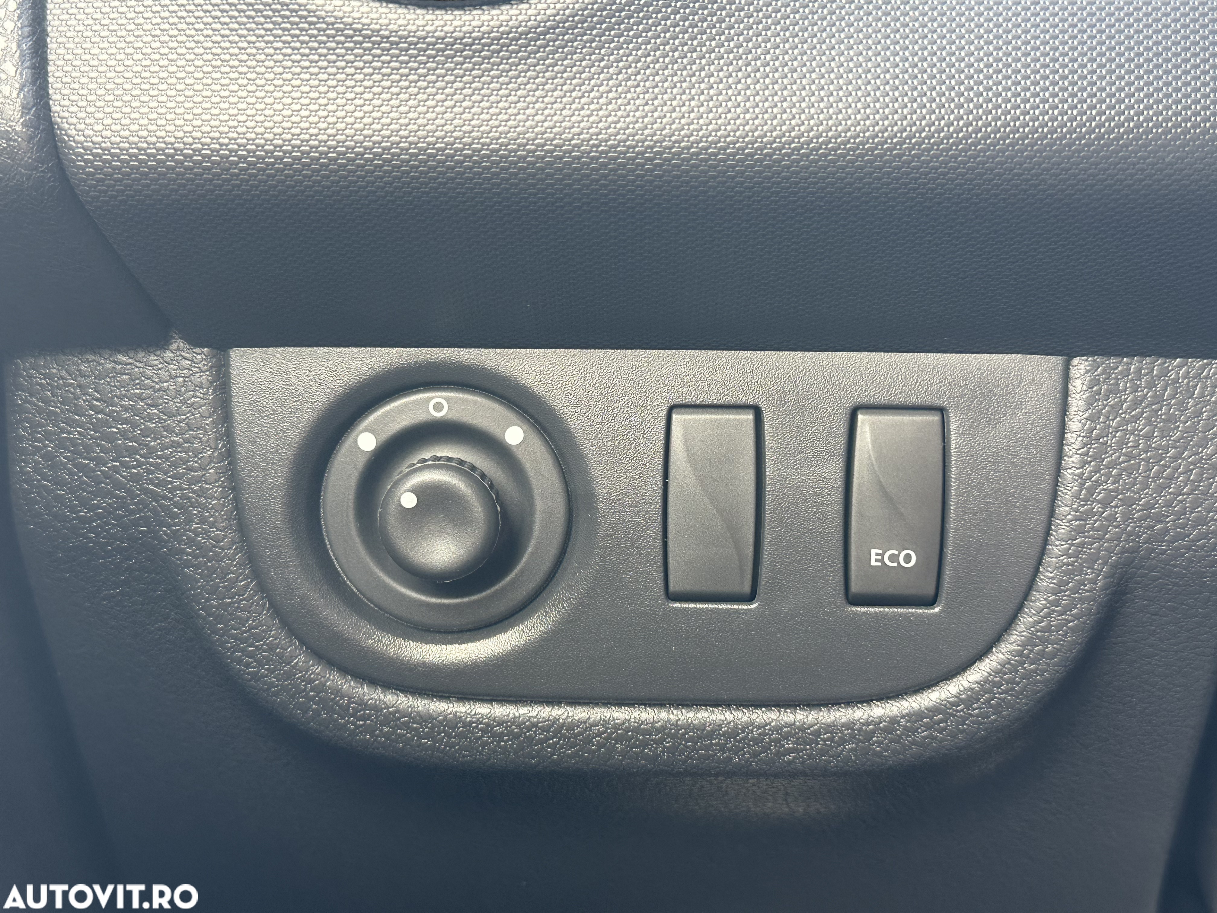 Dacia Logan MCV 0.9 Laureate - 14
