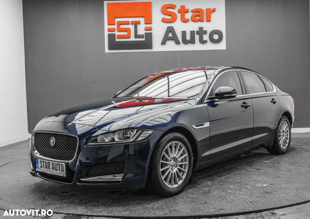 Jaguar XF 20d RWD E-Performance Pure - 1