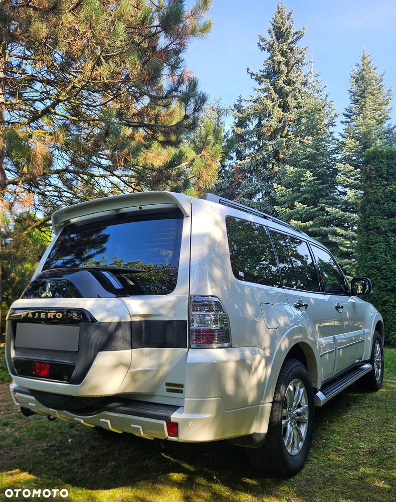 Mitsubishi Pajero 2019 photo 2