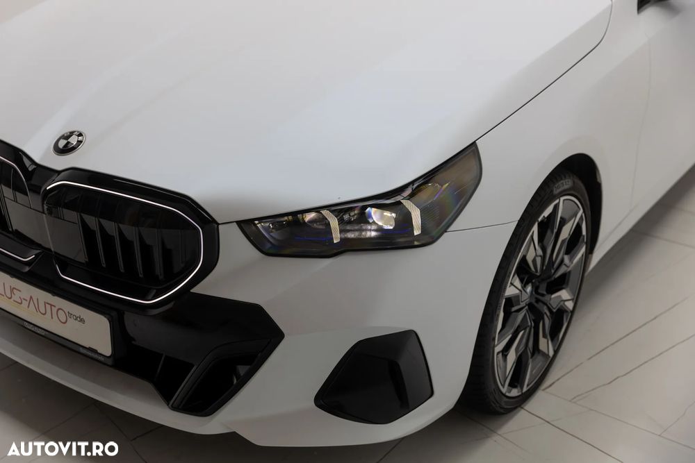 BMW Seria 5 540d xDrive Aut. - 27