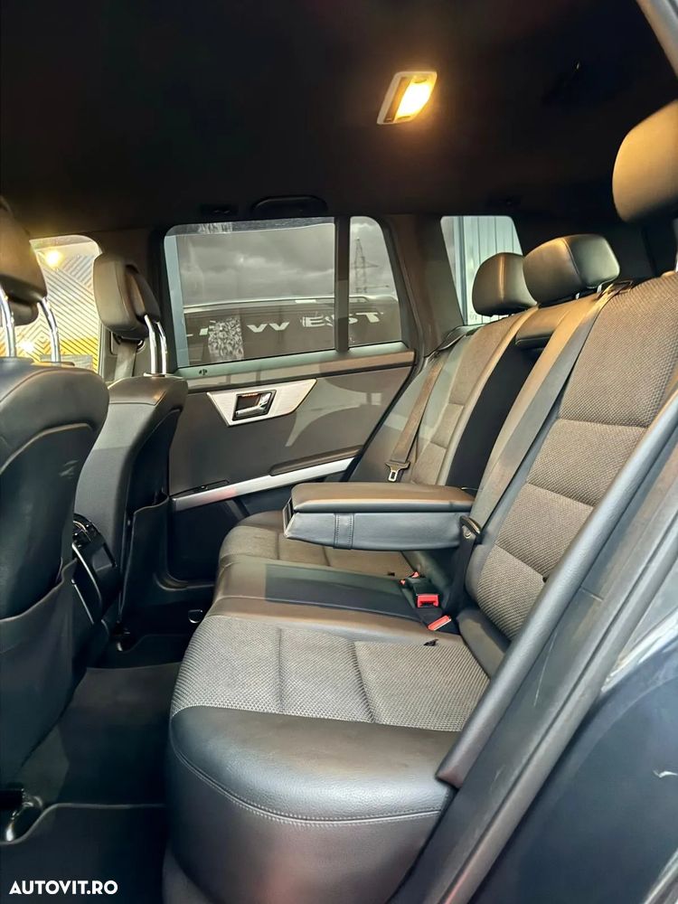 Mercedes-Benz GLK 220 CDI DPF 4Matic BlueEFFICIENCY 7G-TRONIC Edition 1 - 30