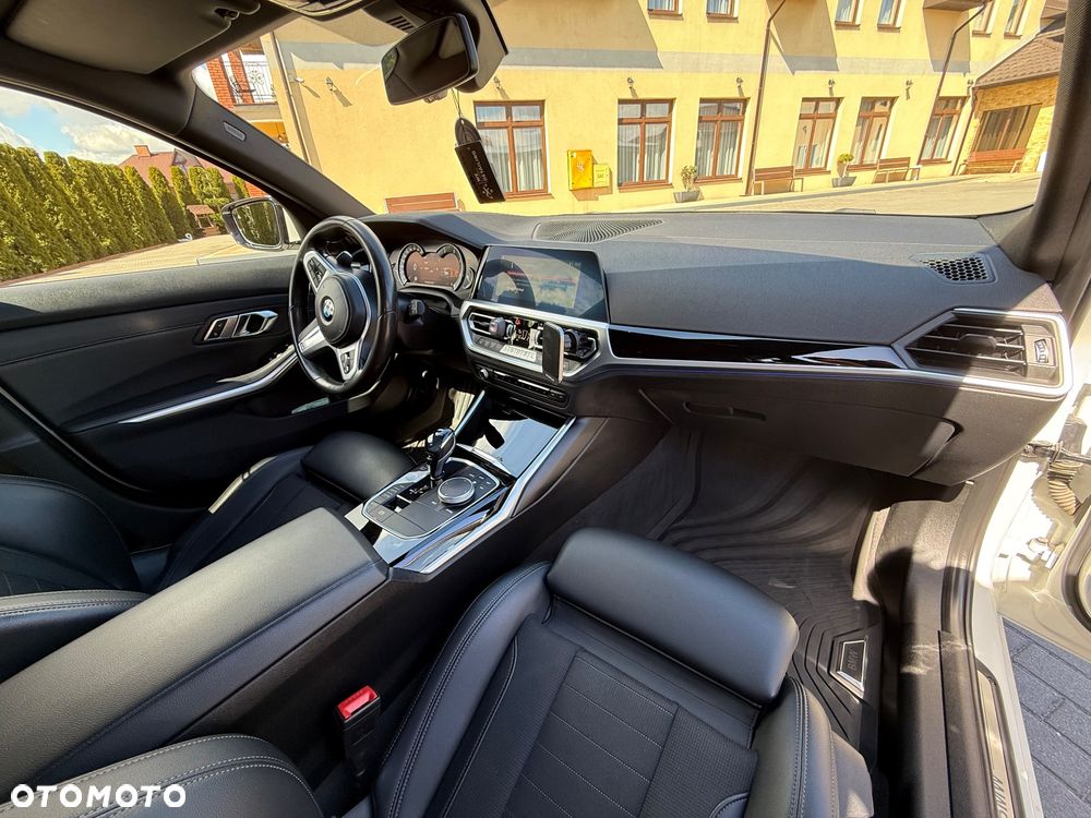 BMW Seria 3 320d xDrive Sport Line Shadow sport - 20
