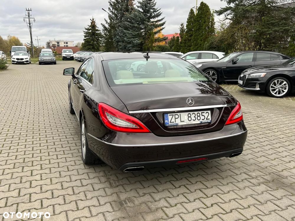 Mercedes-Benz CLS 350 CDI 4-Matic BlueEff - 9