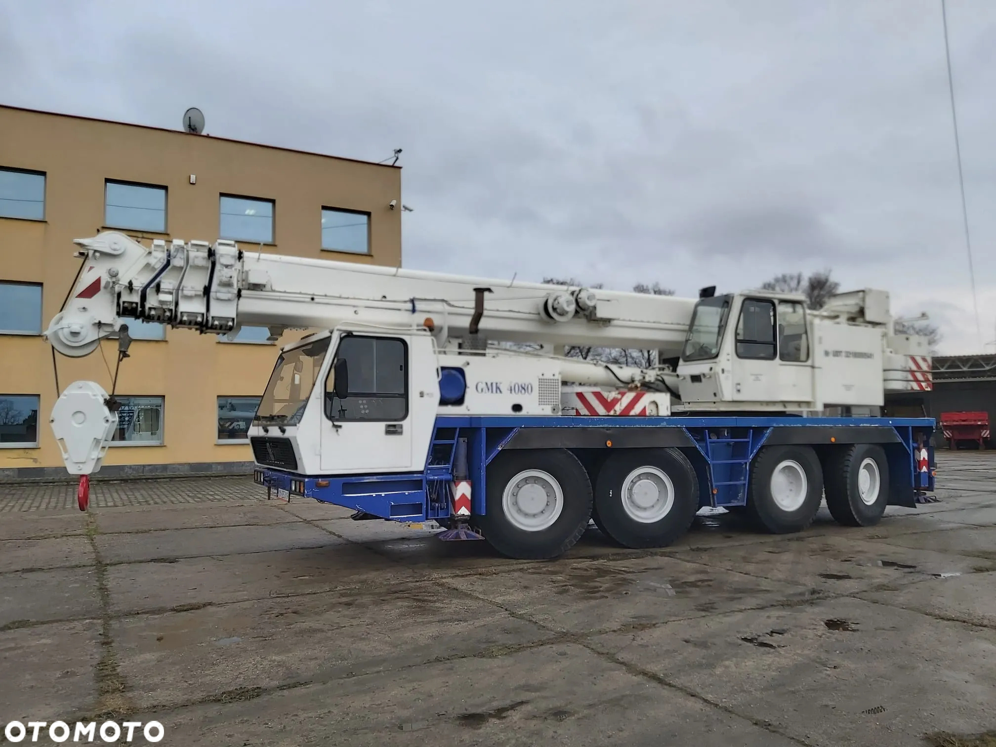 Grove GMK 4080 - 11