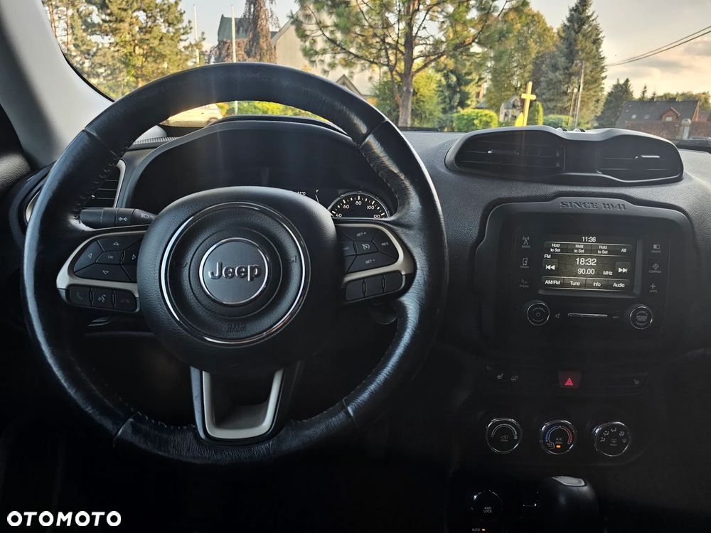 Jeep Renegade - 11